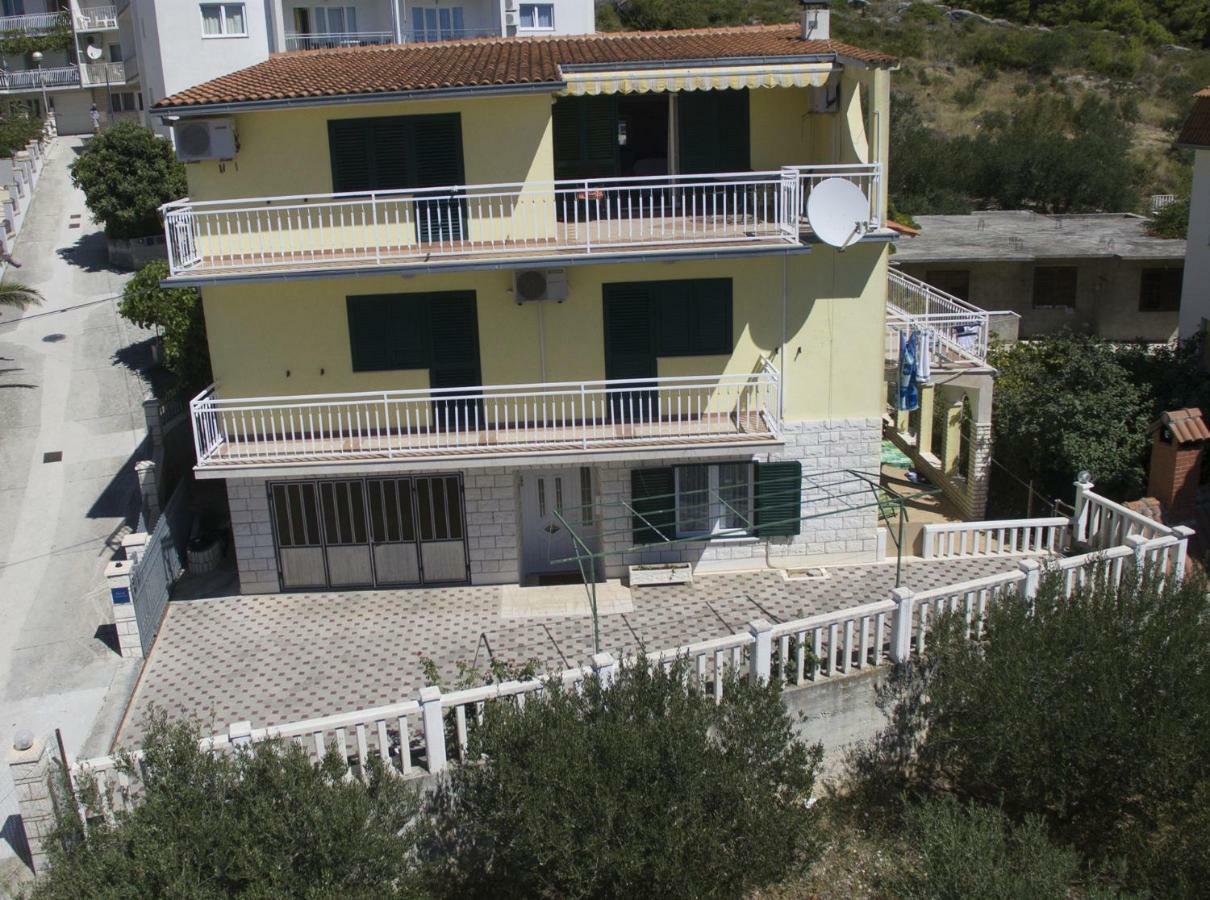 Duće Maglic Apartment מראה חיצוני תמונה